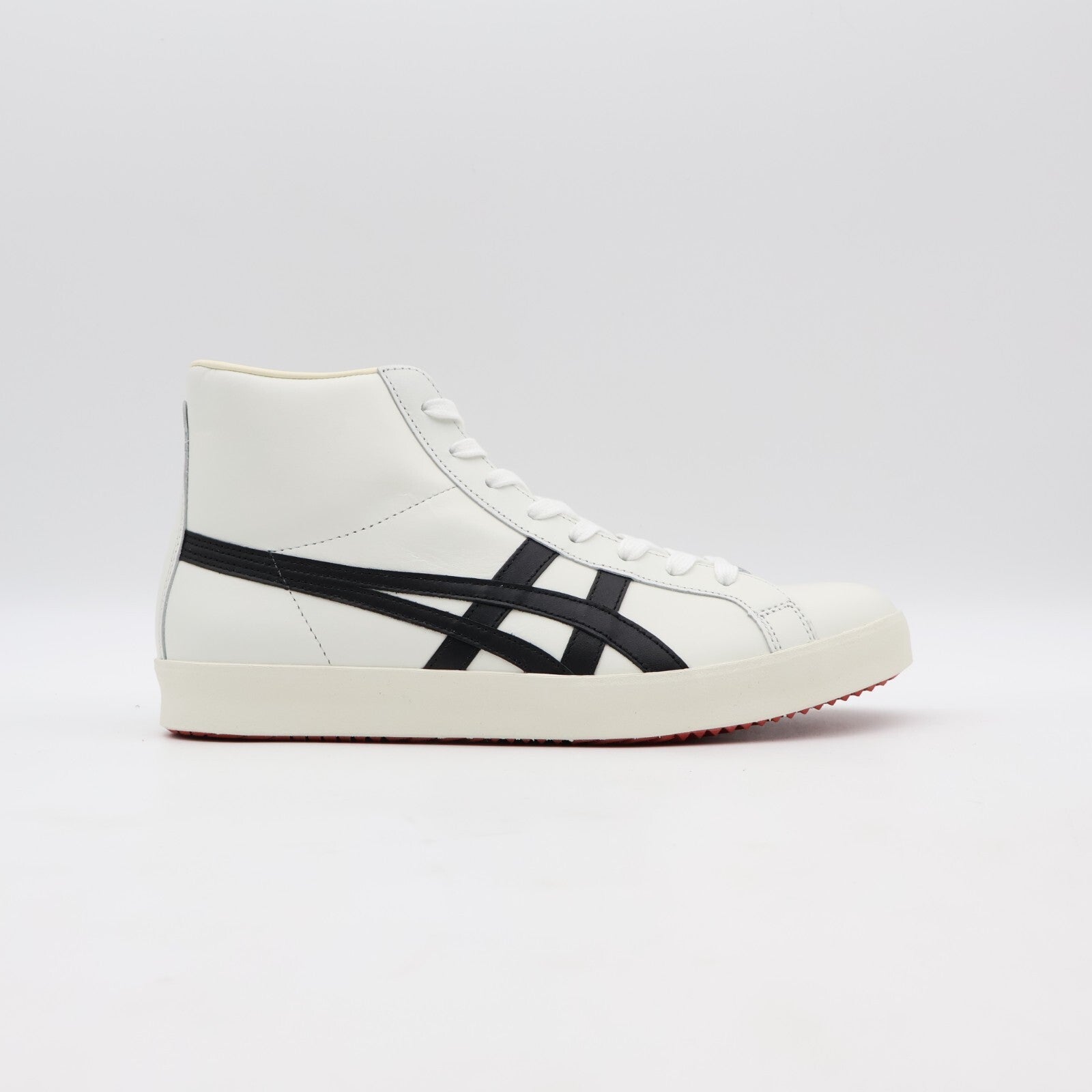 1183B439-101 Onitsuka Tiger Fabre Hi NM White Black (Men's)