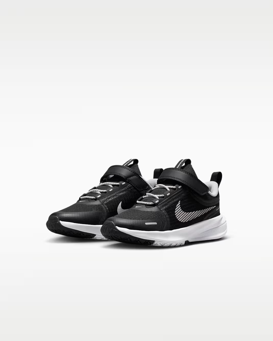 IO2336-002 Nike PS Star Runner Utility "Black/White"