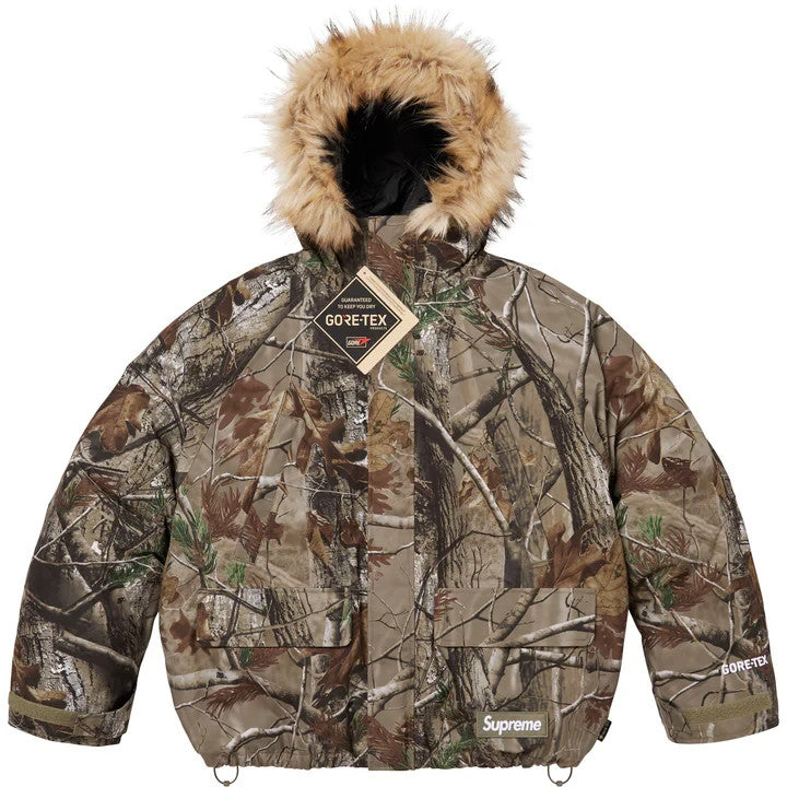 Supreme 2-in-1 GORE-TEX Parka Reversible 700-Fill Down Liner Jacket Camo