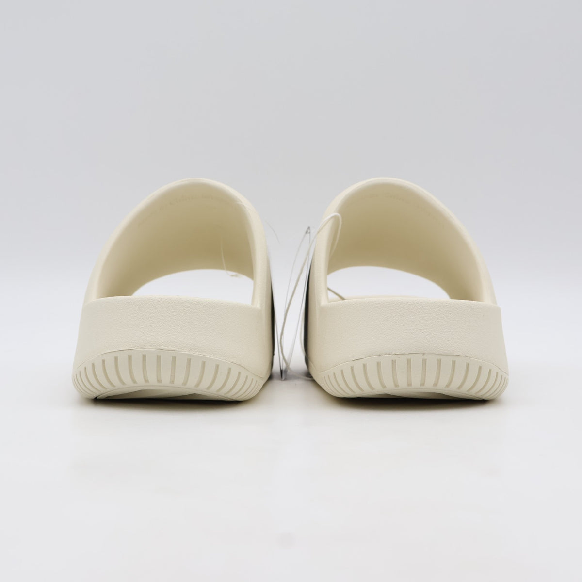 IB0183-101 Nike Calm 2.0 Slide Coconut Milk (Men's)