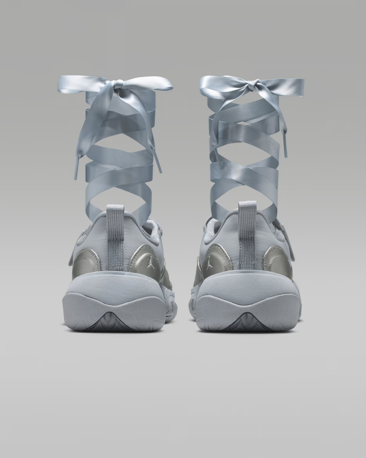 IB8597-002 Nike Jordan Pointe "Metallic Silver/Smoke Grey" (Women's)