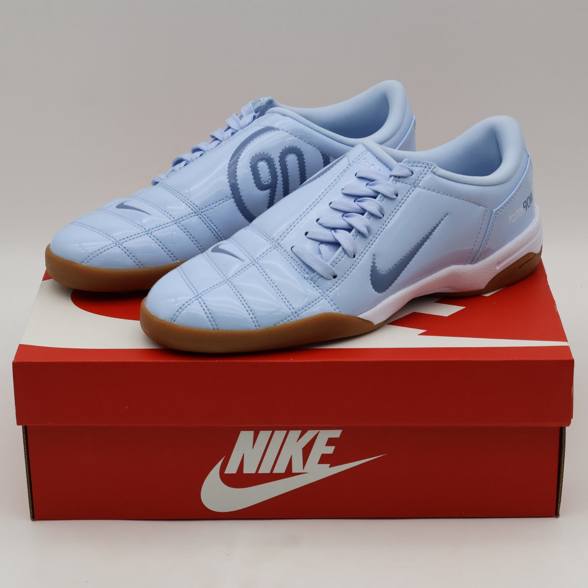 IB5666-401 Nike Women's Total 90 Celestine Blue (Women's)