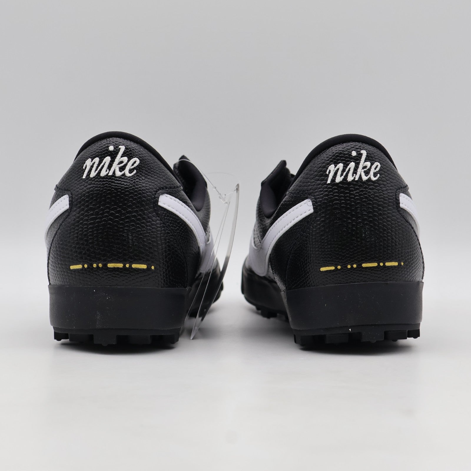 IQ3411-010 Nike Astrograbber SE Black Sail (Men's)