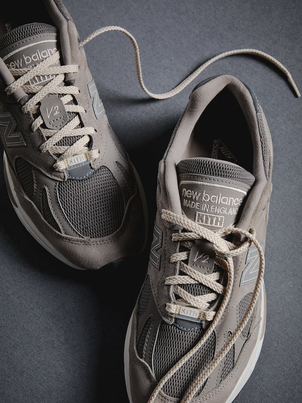 M991KI1 KITH 101 New Balance 991 Vetiver (Men's)