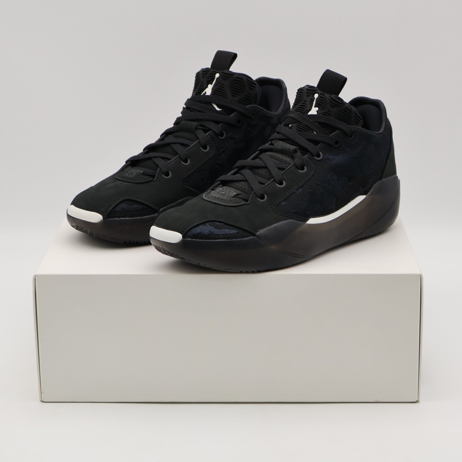 FQ0214-001 Nike Air Jordan 39 Lumier (Men's)