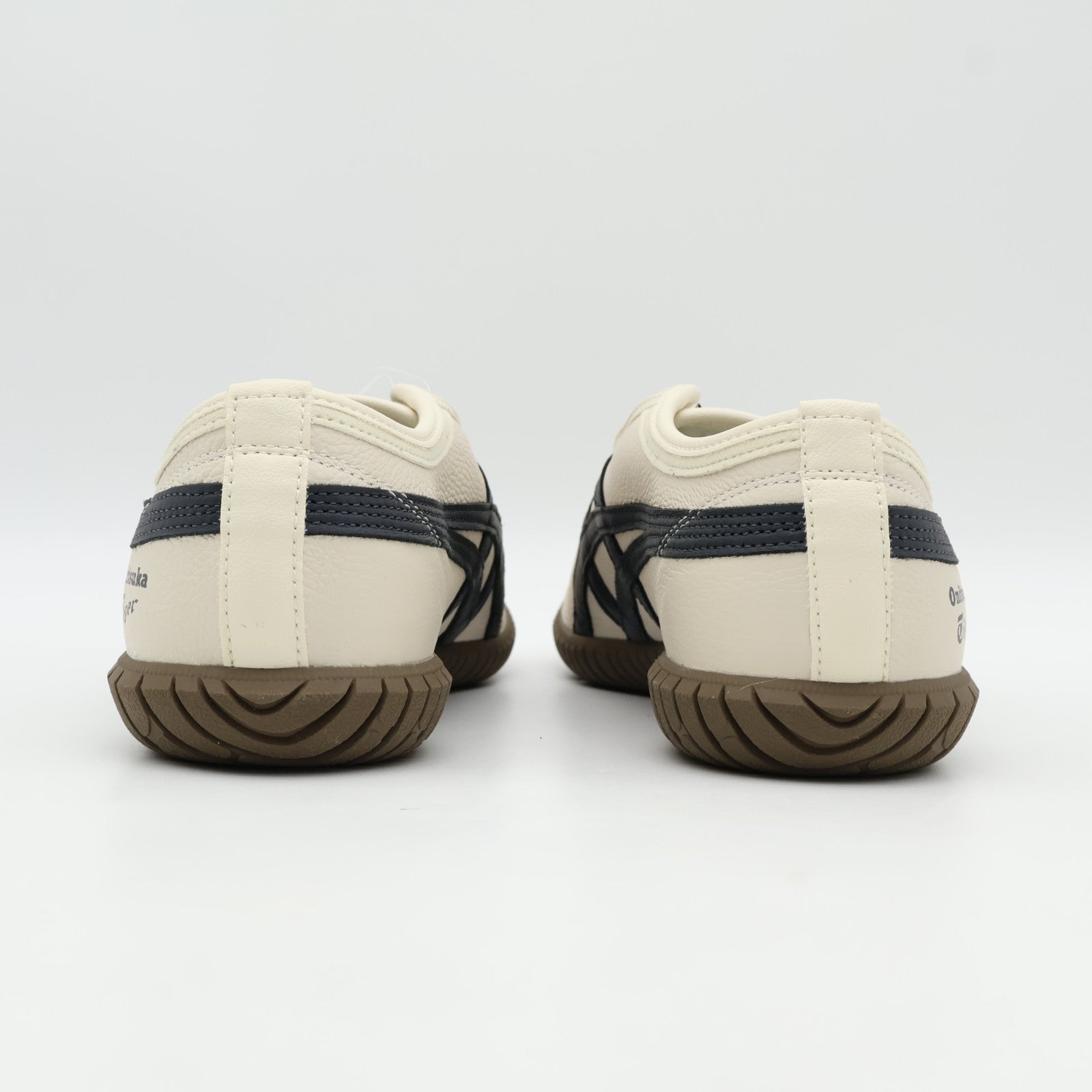 1183C529-200 Onitsuka Tiger Tsunahiki Slip On Birch Indigo Navy (Men's)