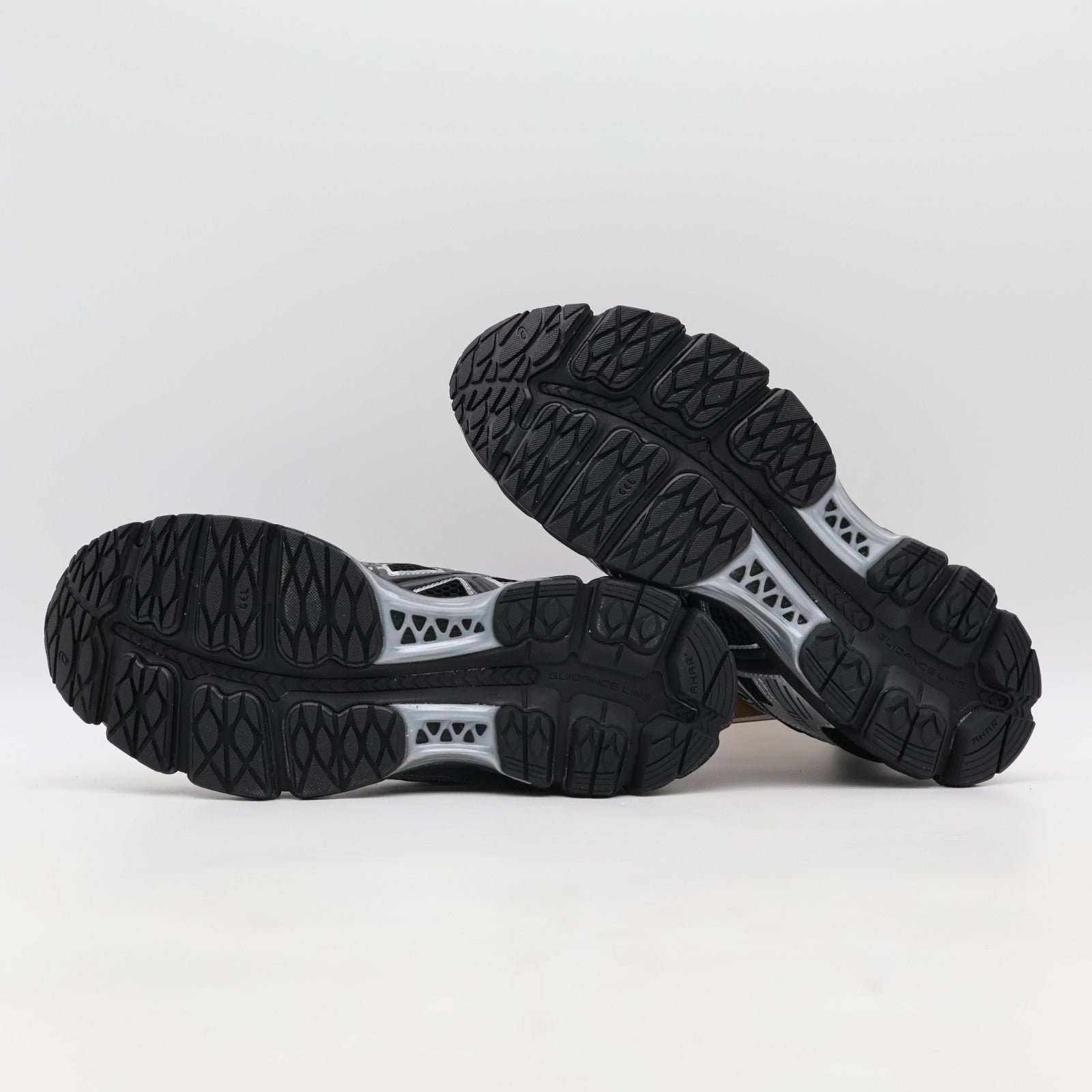 1203A759-001 Asics GEL-KAYANO 12.1 BLACK GRAPHITE GREY (Men's)