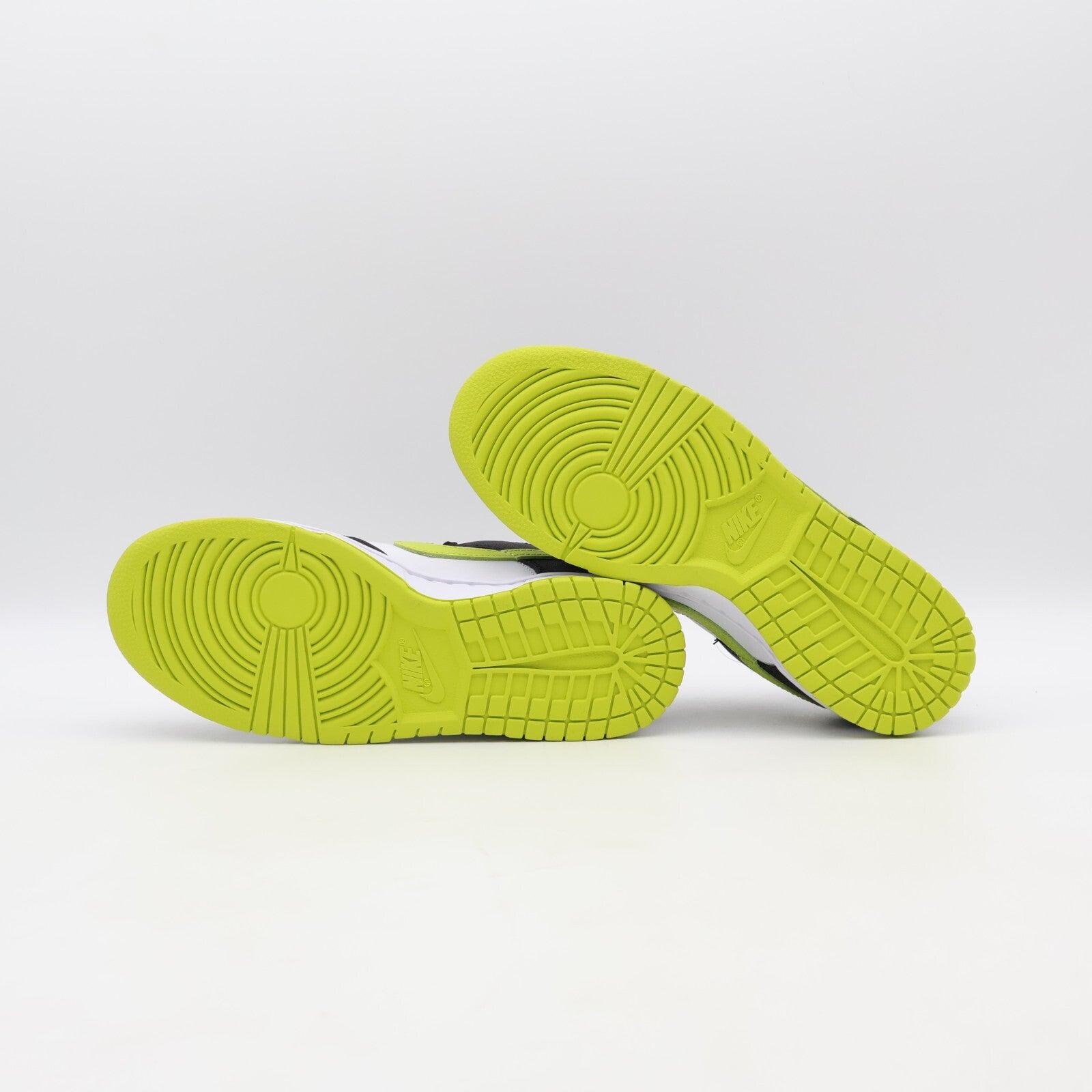 DV0833-110 Nike Dunk Low Retro Bright Cactus (Men's)