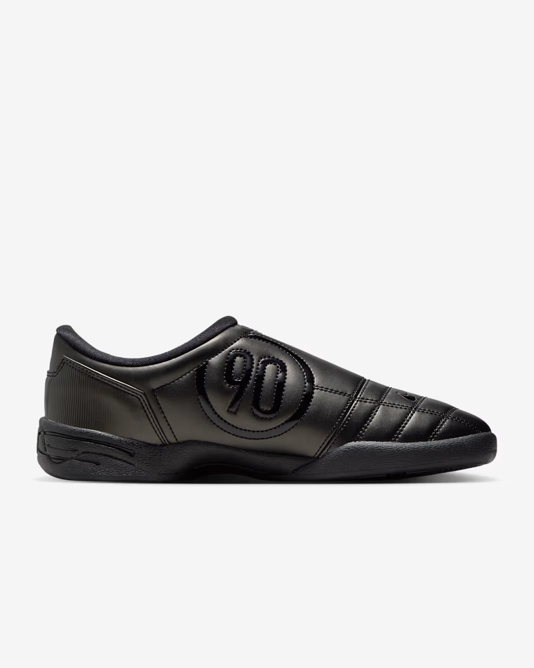 IM7595-002 Nike Total 90 3 Black Anthracite (Women's)
