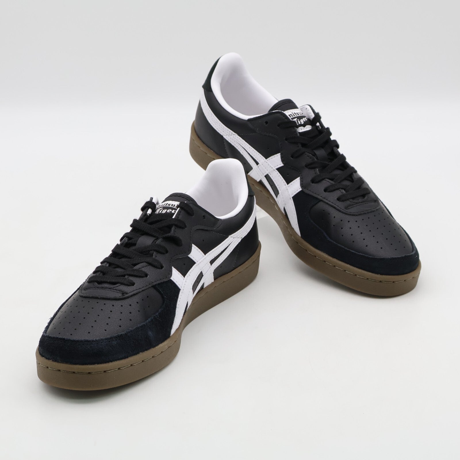 1183A353-002 Onitsuka Tiger GSM Black White (Men's)