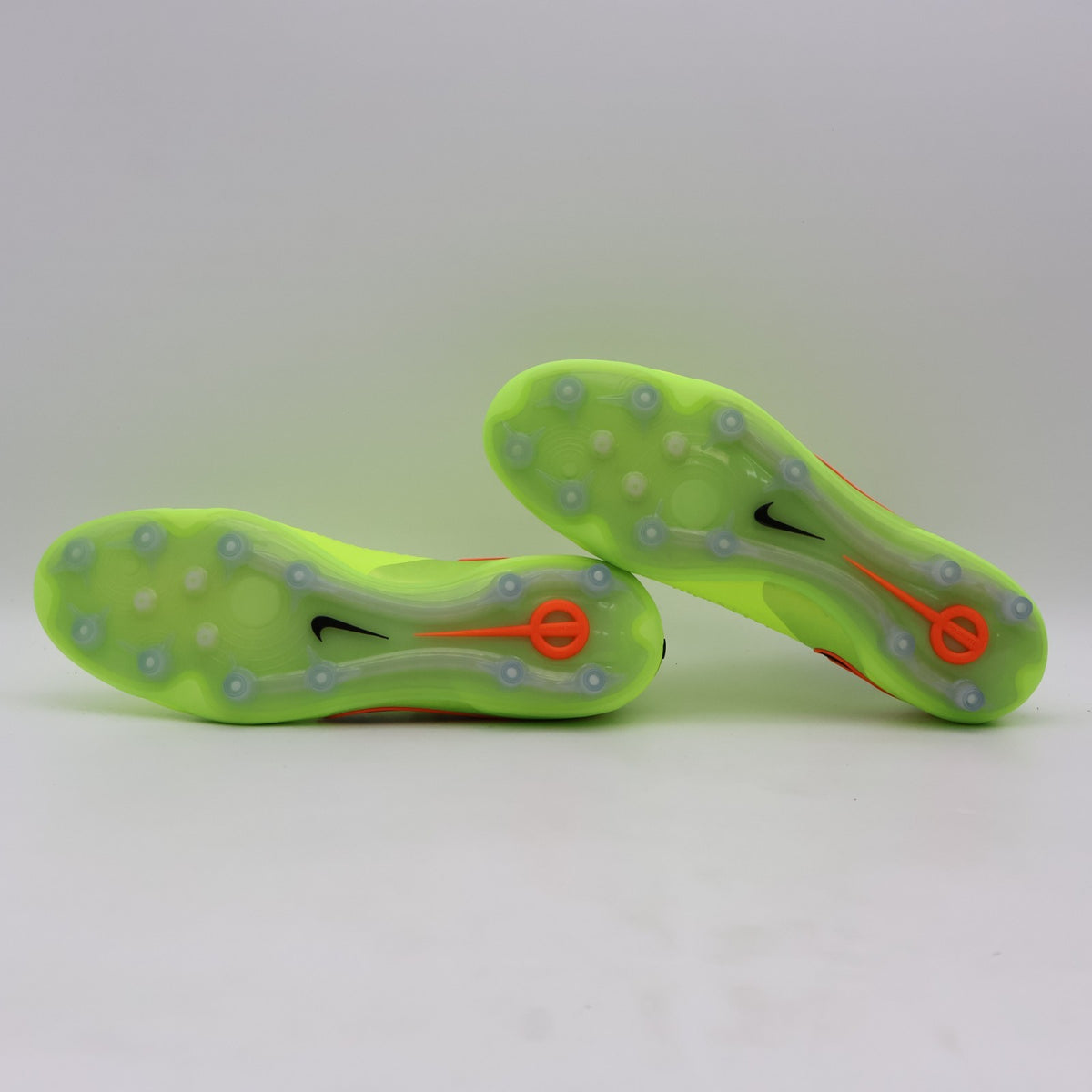 DV4330-701 Nike Tiempo Legend 10 Elite Volt Black (Men's)
