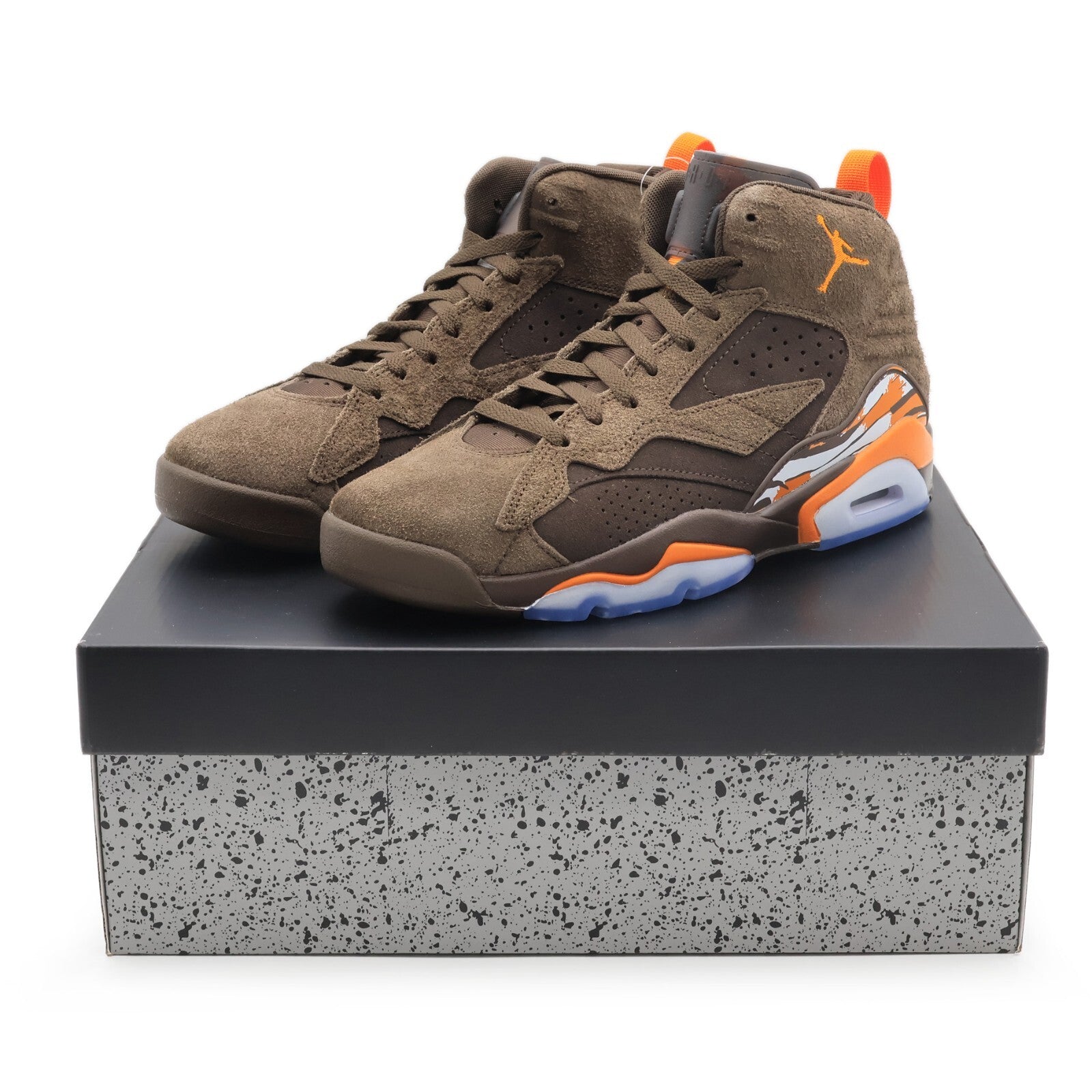 DZ4475-208 Nike Jumpman MVP Truck Brown White Magma Orange (Men's)
