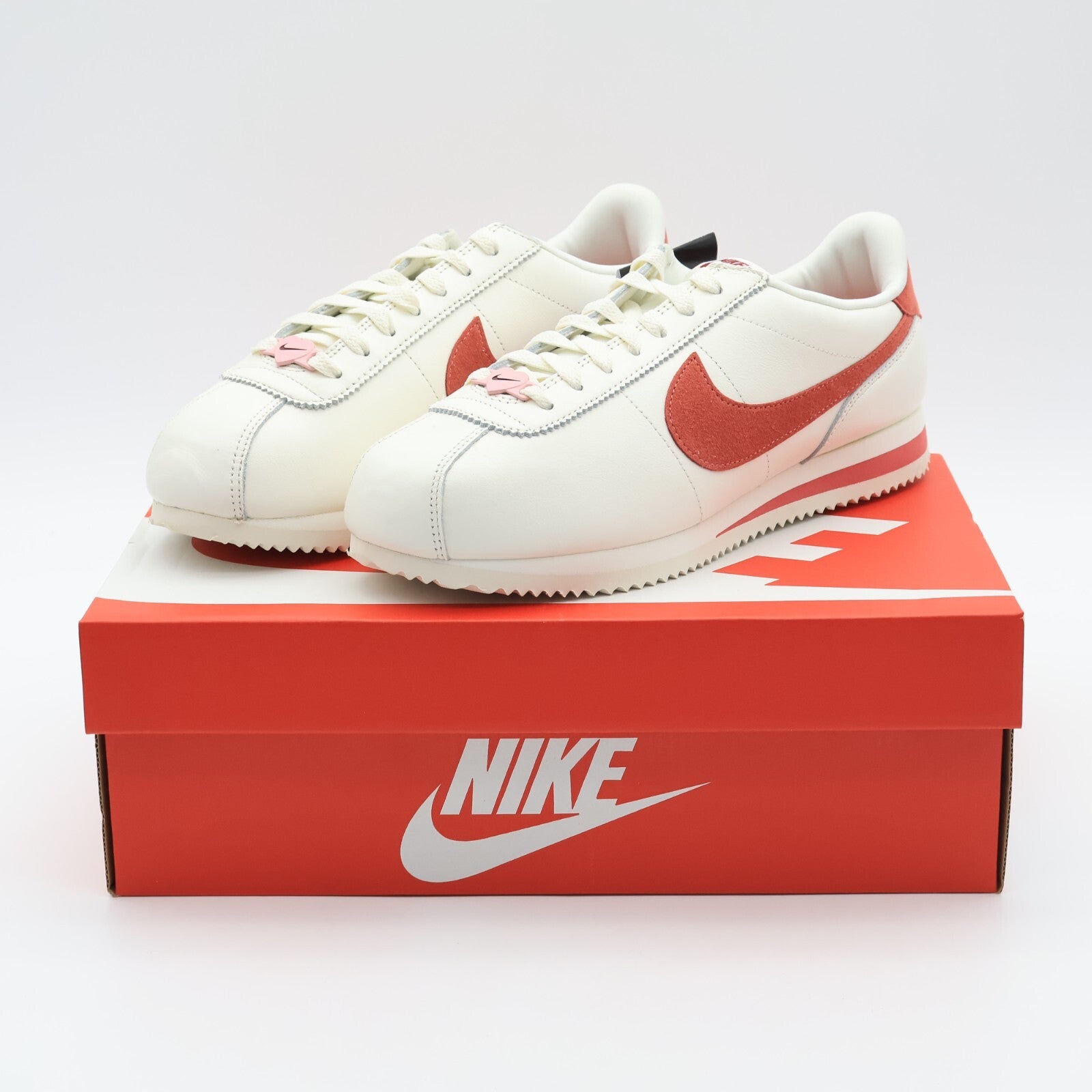 FZ5167-133 Nike Cortez SE Valentineâs Day (Women's)