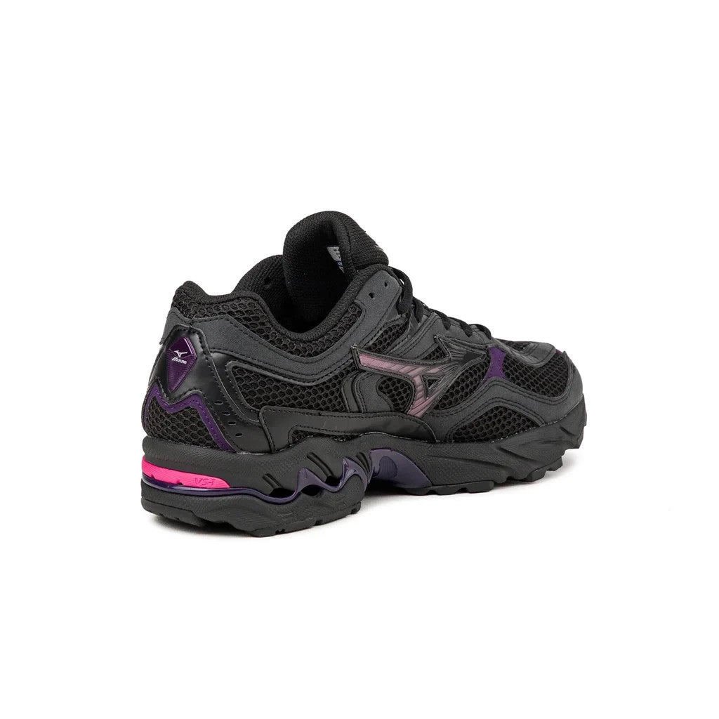 D1GA260B02 Mizuno Wave MG4 LS "Black/Purple" (Men's)