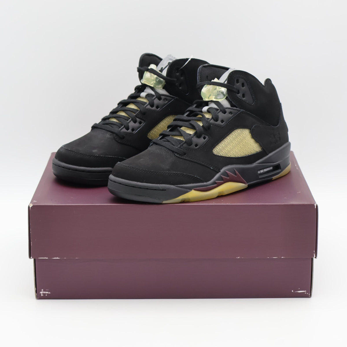 FD1330-001 A Ma ManiÃ©re Nike Air Jordan 5 Retro SP Black (Men's)
