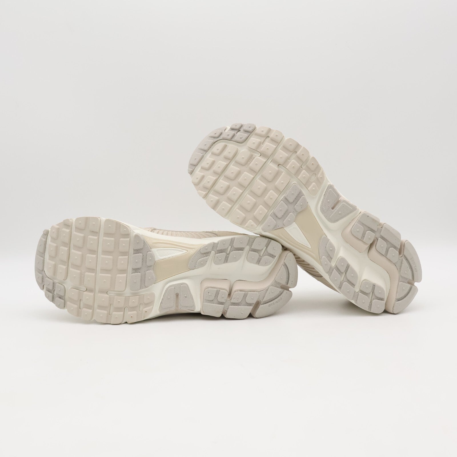 HF1553-100 Nike Vomero 5 Light Orewood brown (Men's)