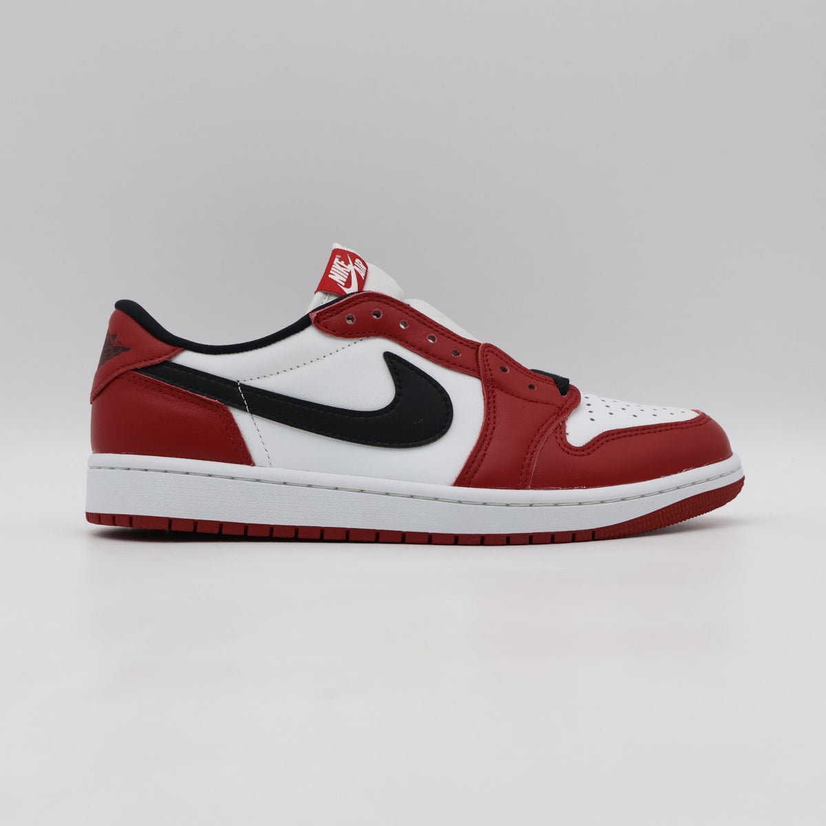 HQ6998-600 Nike Air Jordan 1 Retro Low OG Chicago (2025) (Men's)