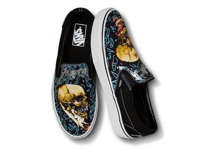VN0A5AO8421 Metallica Ã Vans Classic Slip-On "The Black Album 30th Anniversary"