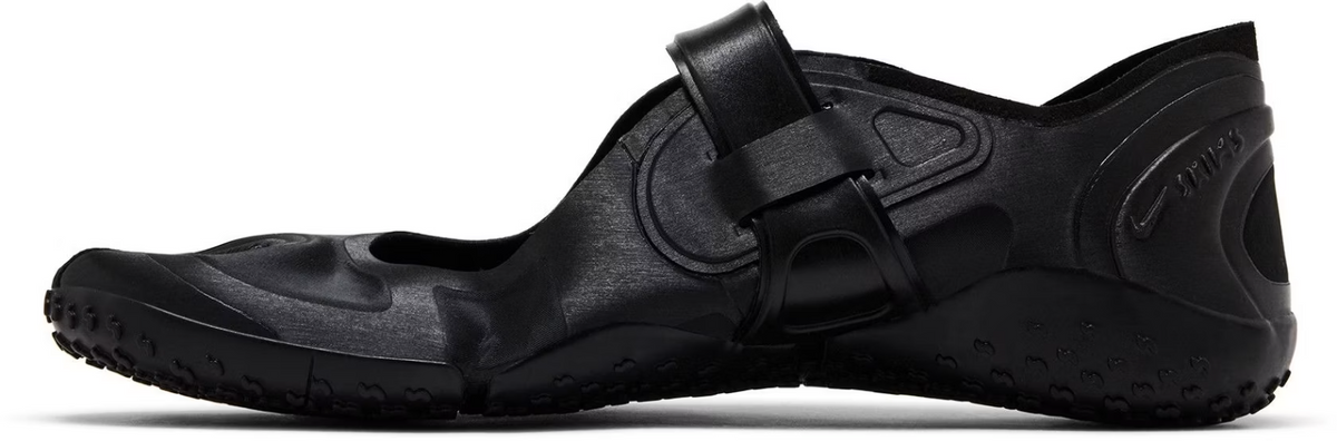 IQ7158-001 SKIMS Ã Nike Rift Mesh "Black" (Women's)