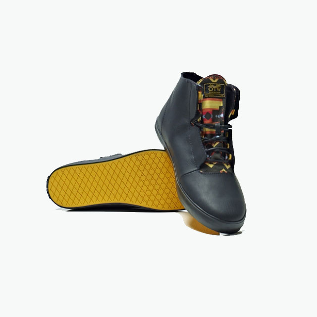 VN-0OYT8E0 OTW by Vans Stovepipe Black (Men's)