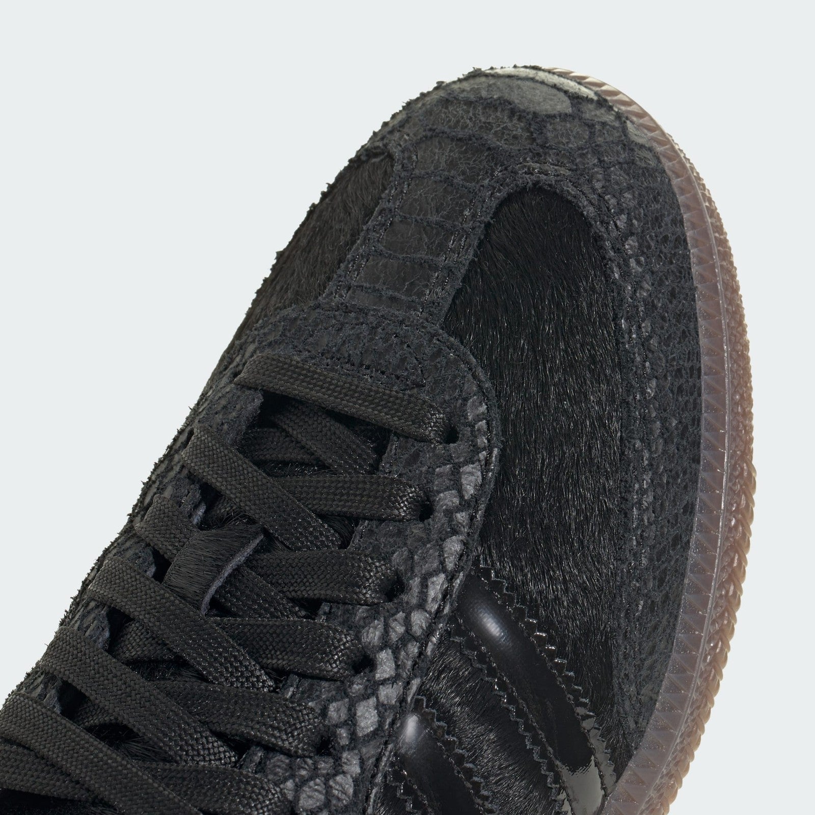 IH9149 adidas Originals Samba OG Core Black Core Black Off White (Women's)