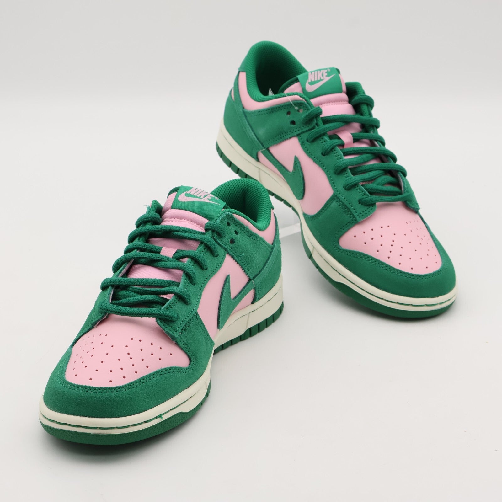 FZ0549-600 Nike Dunk Low Retro SE Medium Soft Pink and Malachite (Men's)