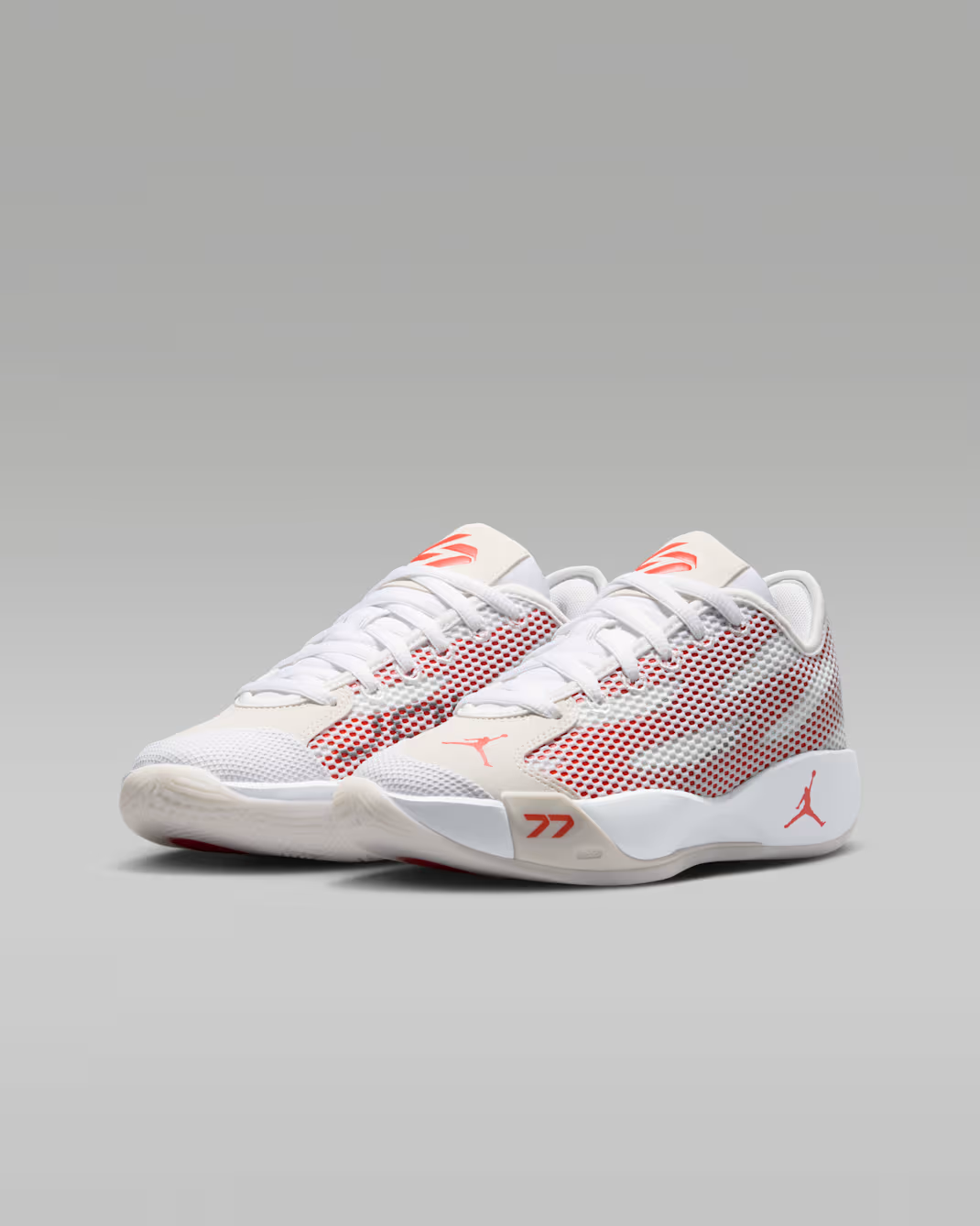 IH0573-103 Nike GS Jordan Luka 77 "Ghost" (Kids)
