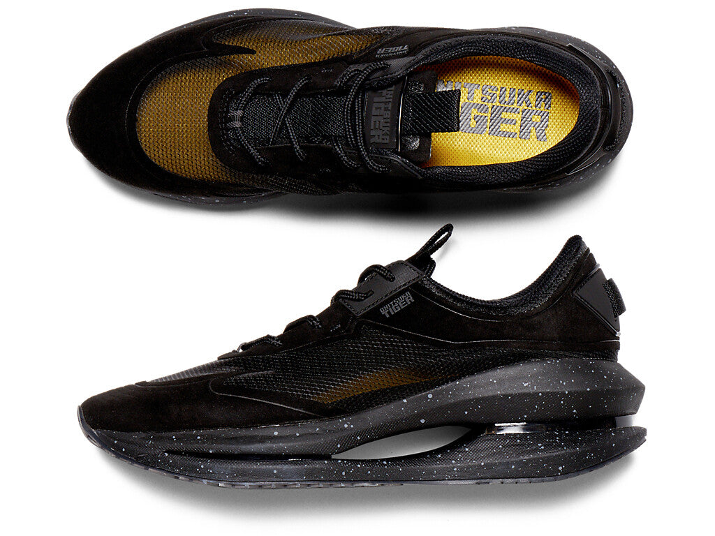 1183C149-001 Onitsuka Tiger Runger Black (Men's)