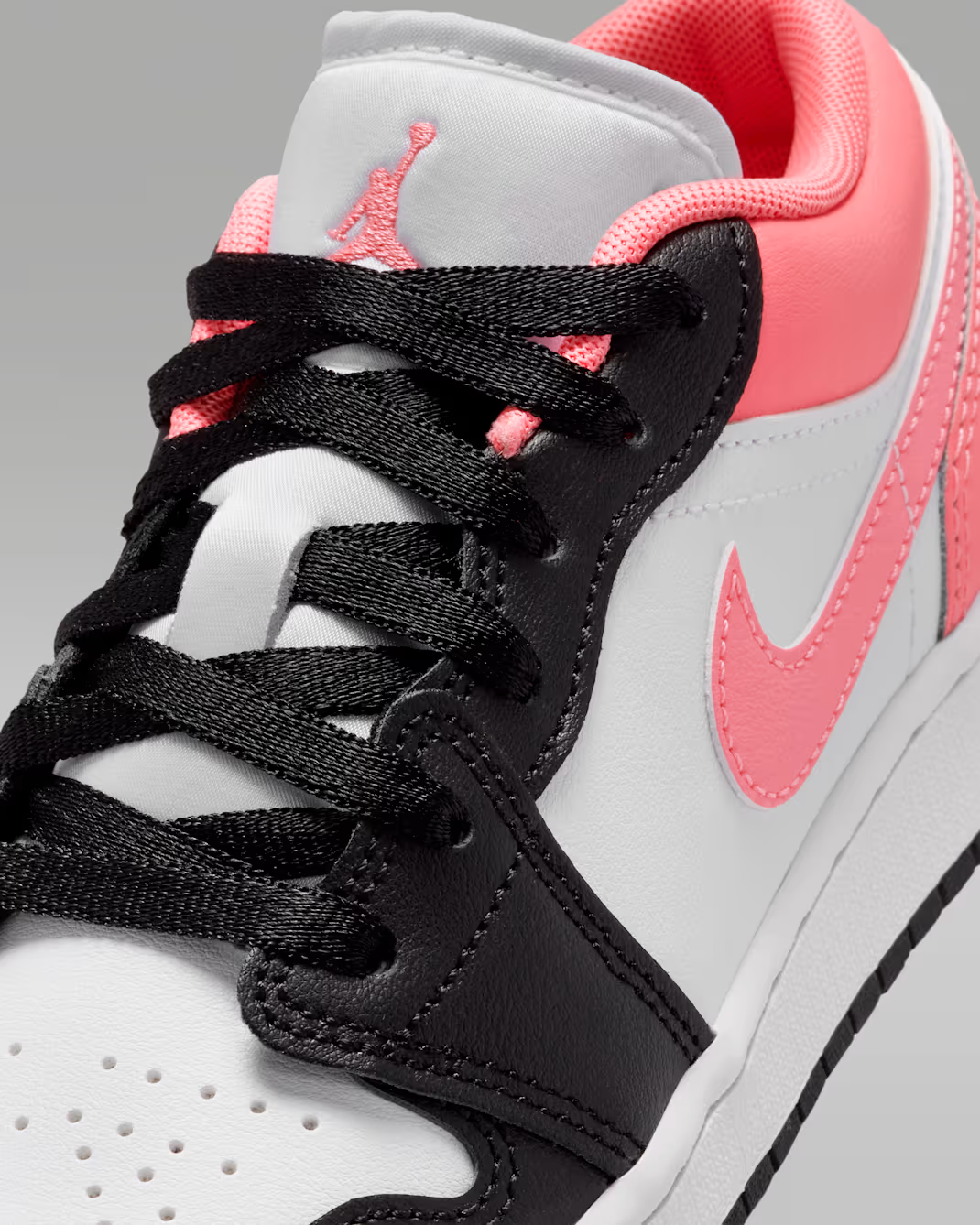 553560-025 Nike GS Air Jordan 1 Low Black White Pink Gaze