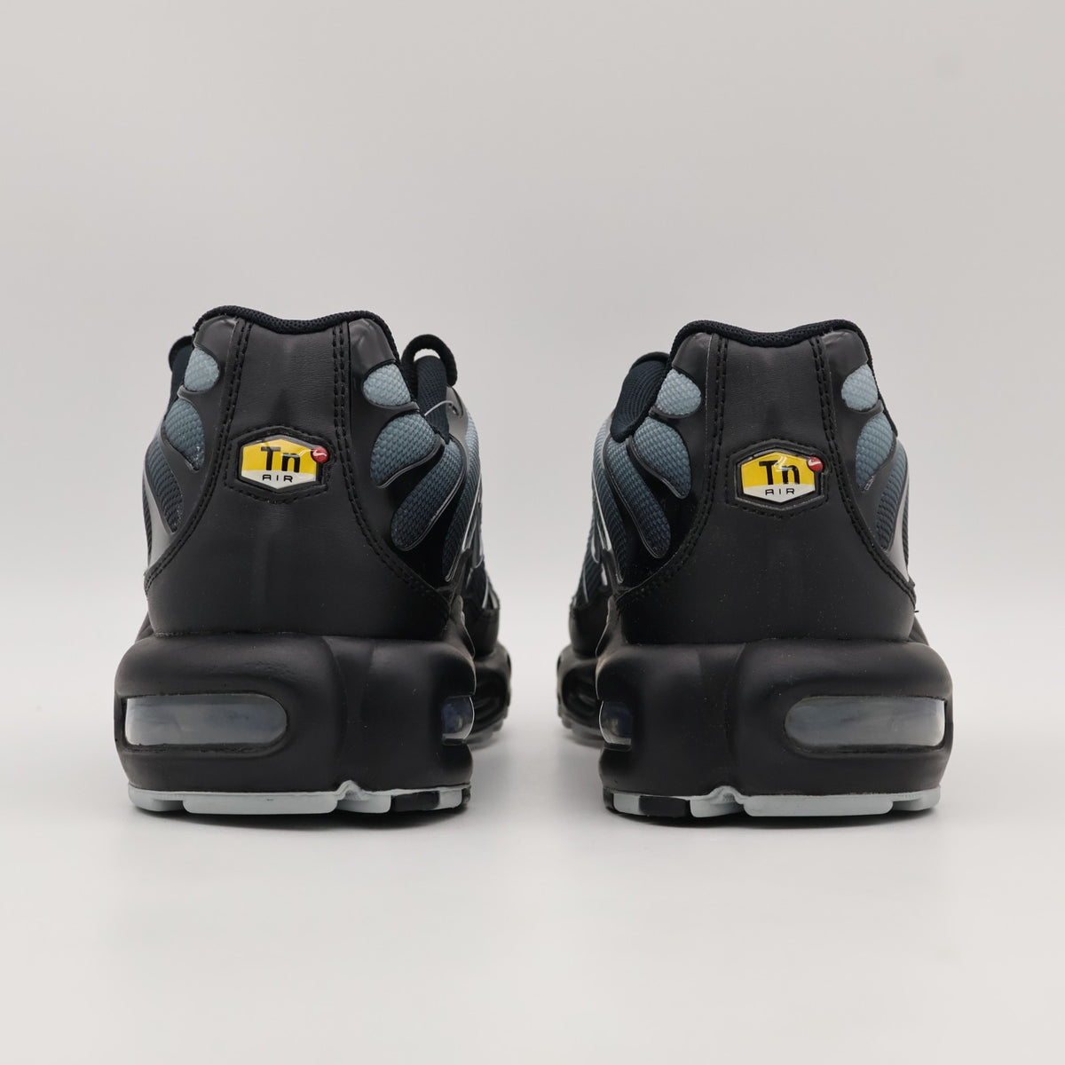 IO0657-001 Nike Air Max Plus Black Wolf Grey (Women's)