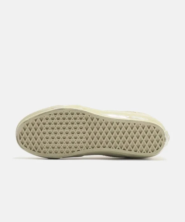 VN000CXJEL7 Vans Half Cab Reissue 33 Hairy Suede Elm (Men's)