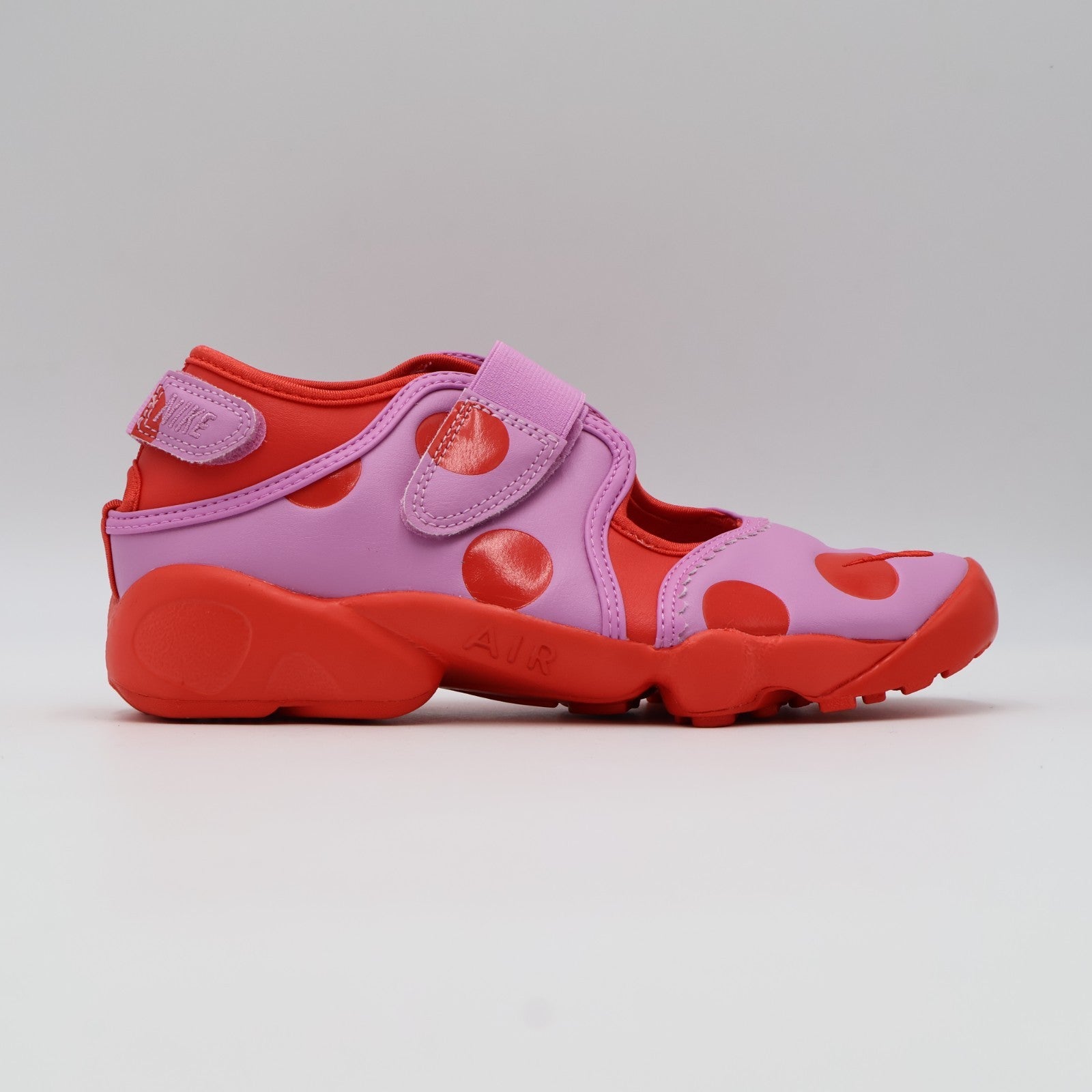 IR1226-500 Nike Air Rift Polka Dot/Light Magenta (Women's)