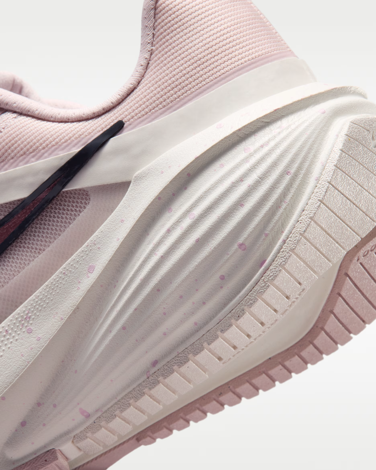 IR1524-600 Nike Downshifter 14 SE "Silt Red/Particle Rose" (Women's)