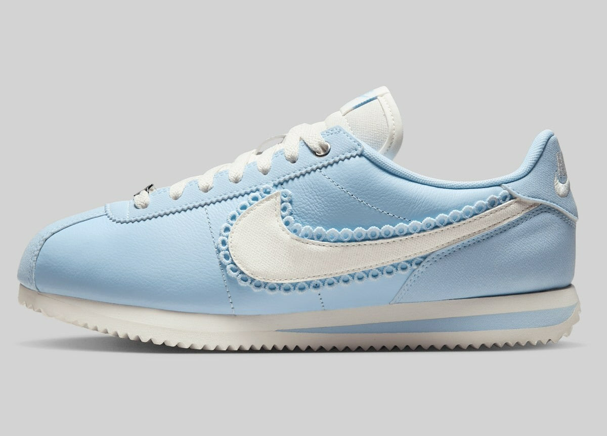 IH3574-441 Nike Cortez Celestine Blue (Women's)