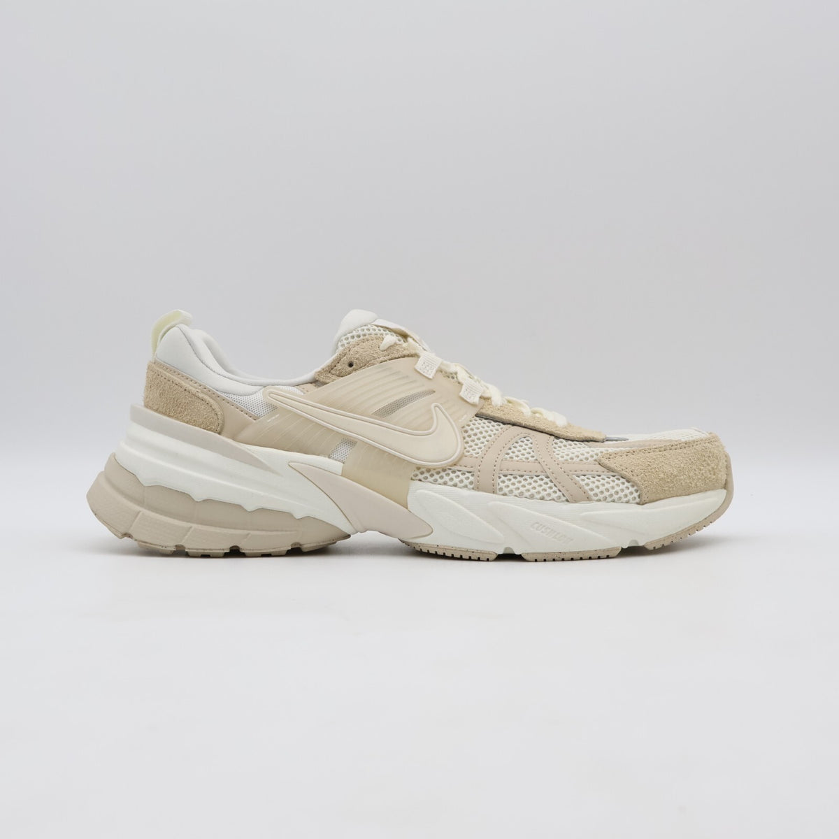 HV3917-133 Nike V2K Run Sail Sanddrift Phantom (Women's)
