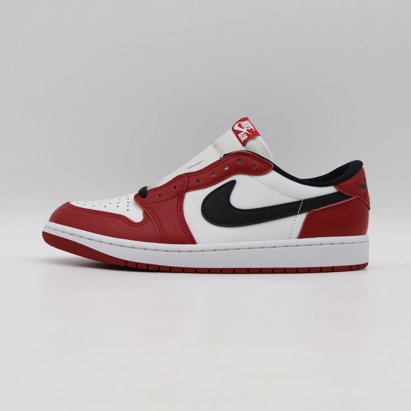HQ6998-600 Nike Air Jordan 1 Retro Low OG Chicago (2025) (Men's)