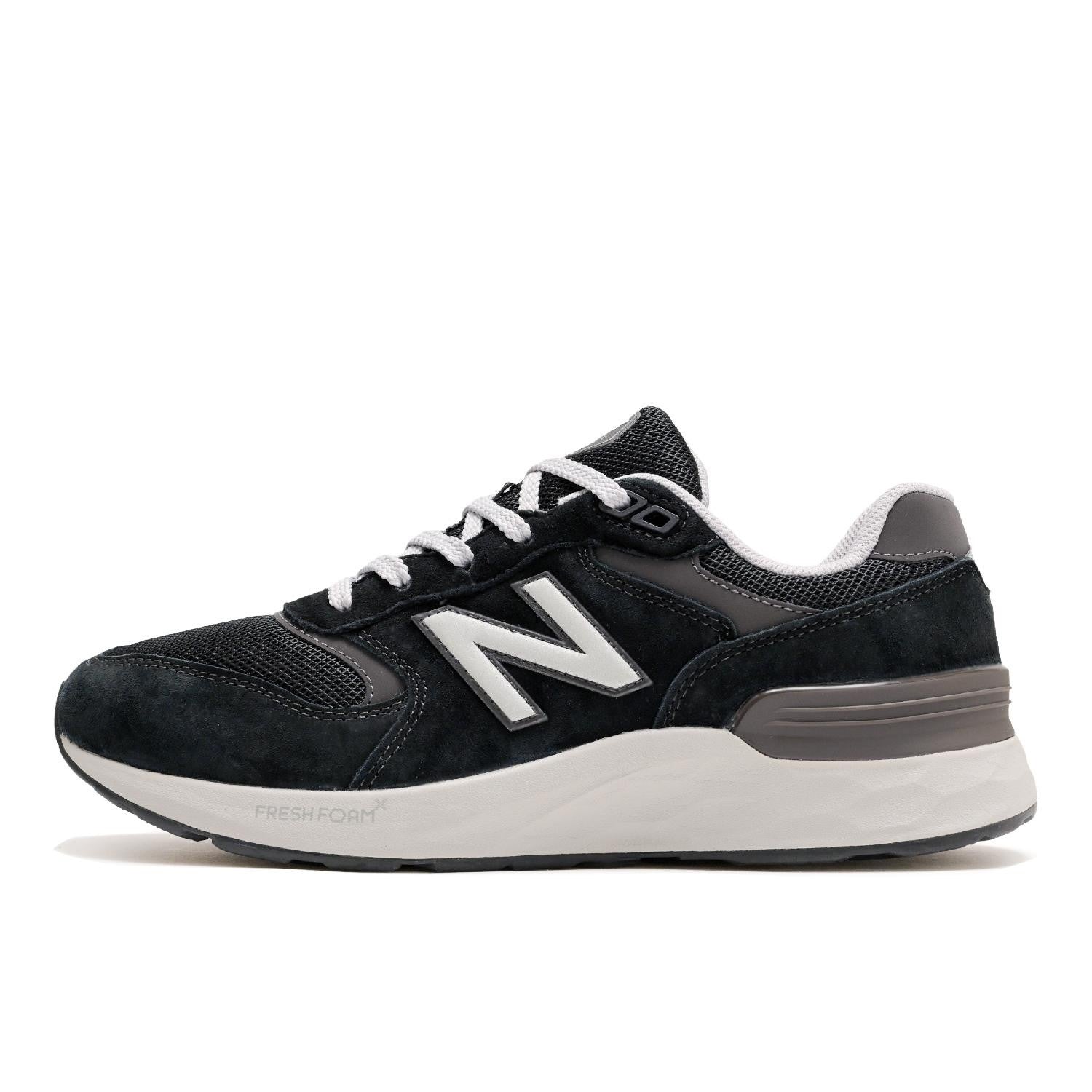 M880 74B New Balance M880 (Men's)