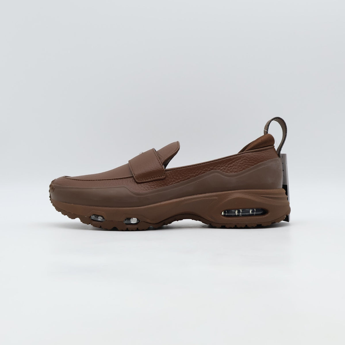 IM8814-200 Nike Air Max Phenomena Cacao WowMetallic Silver (Women's)