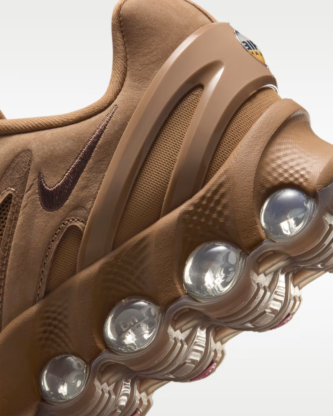 IB6381-200 Nike Air Max DN8 Leather Flax Foner Brown (Men's)