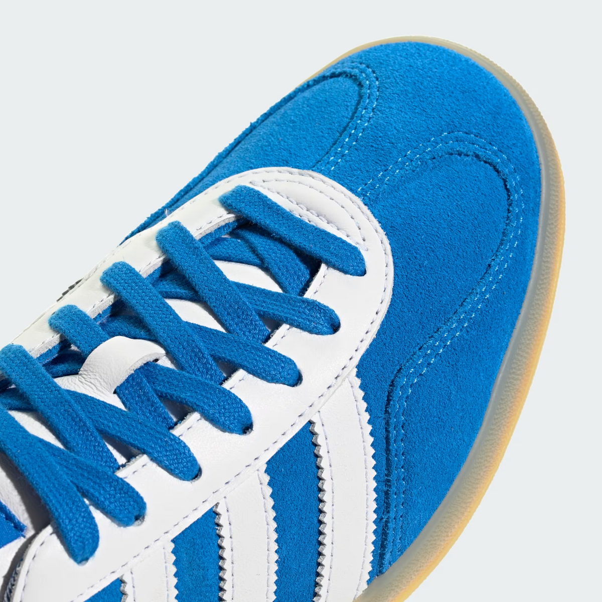 KJ3264 Mercedes AMG Petronas F1 Team Ã adidas Gazelle Indoor (Men's)