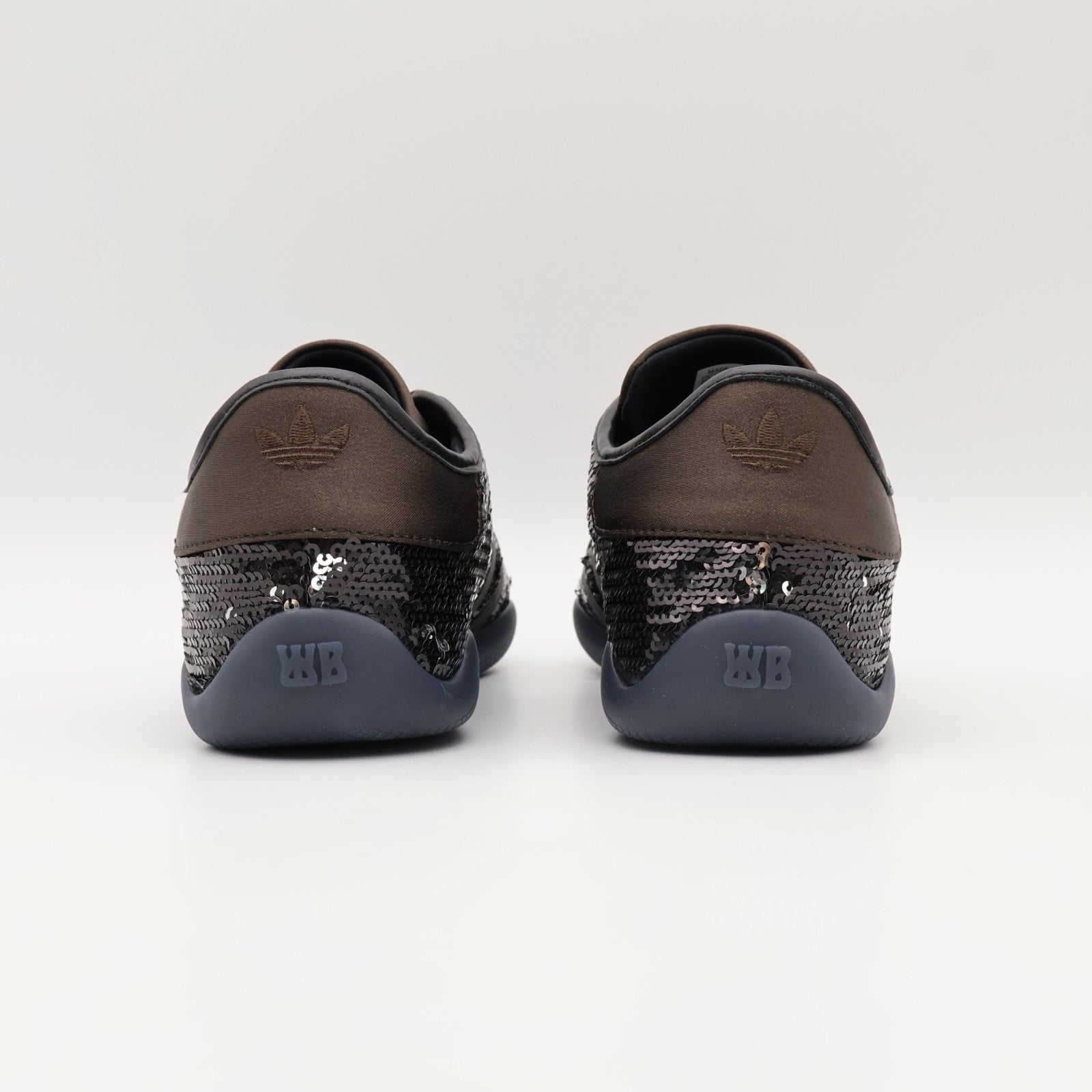JR0259 Wales Bonner Ã adidas Originals Karintha Lo Core Black (Men's)
