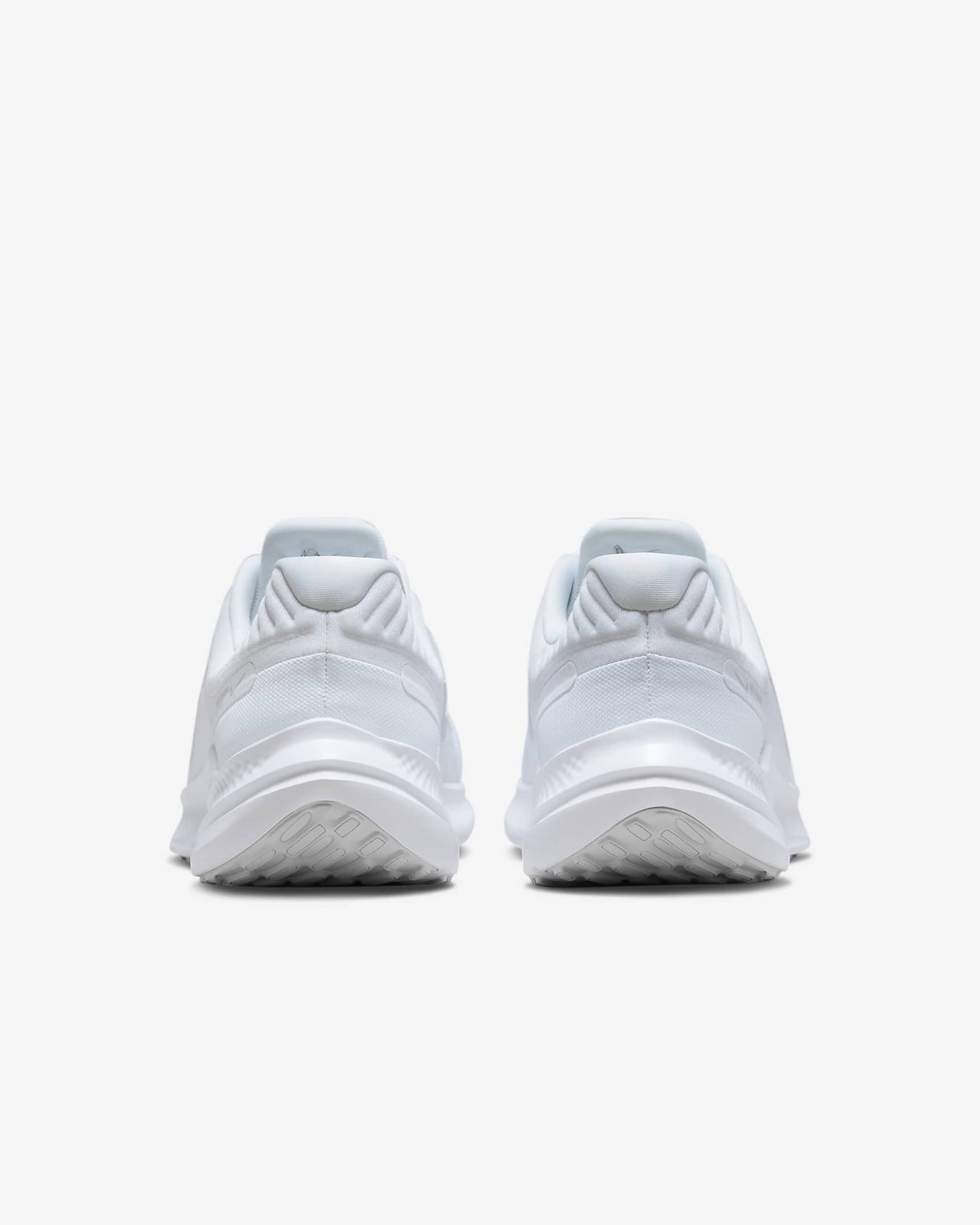 DD0204-100 Nike Quest 5 White White Pure Platinum (Men's)