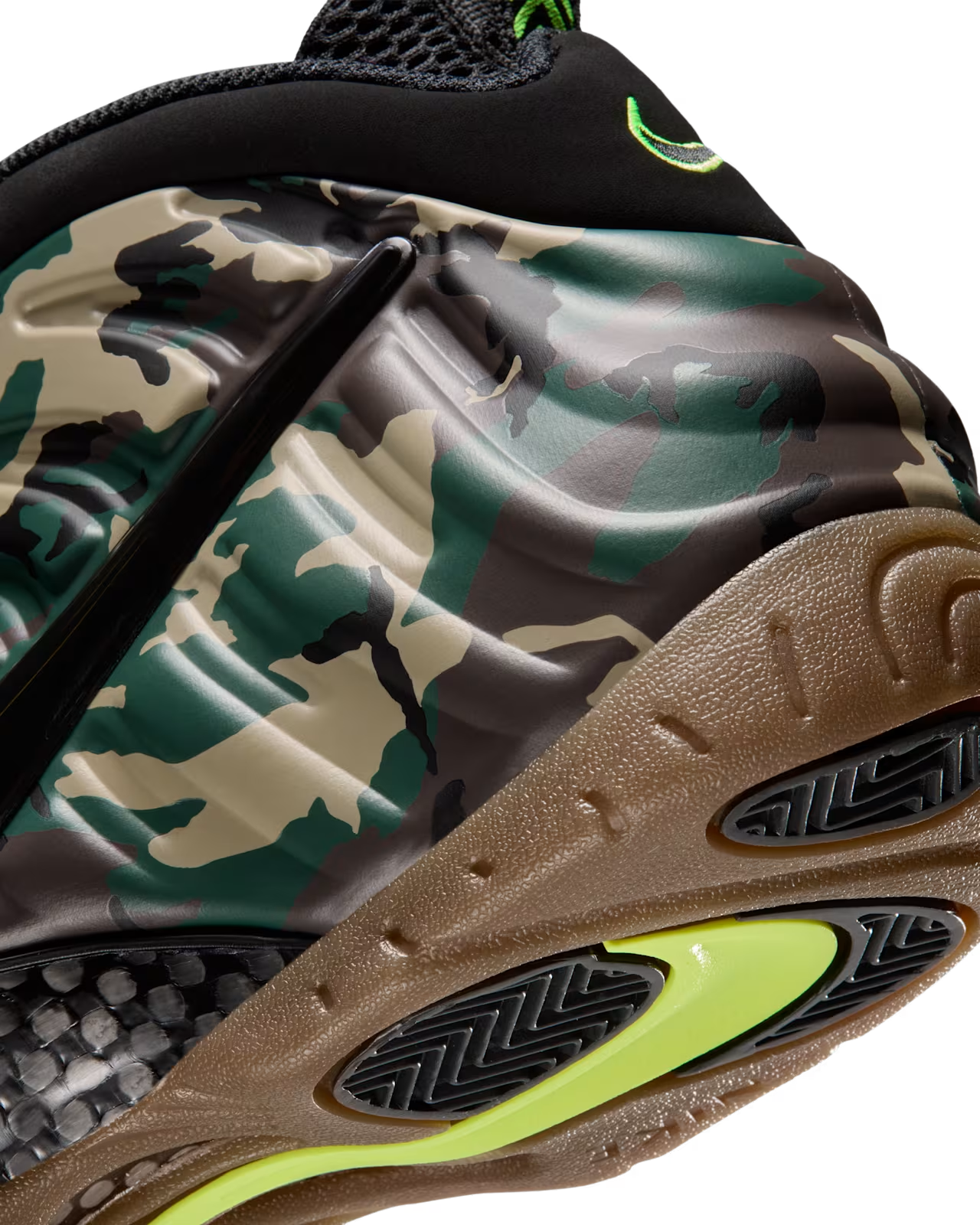 IM5204-001 Nike Air Foamposite Pro "Green Camo" (Men's)