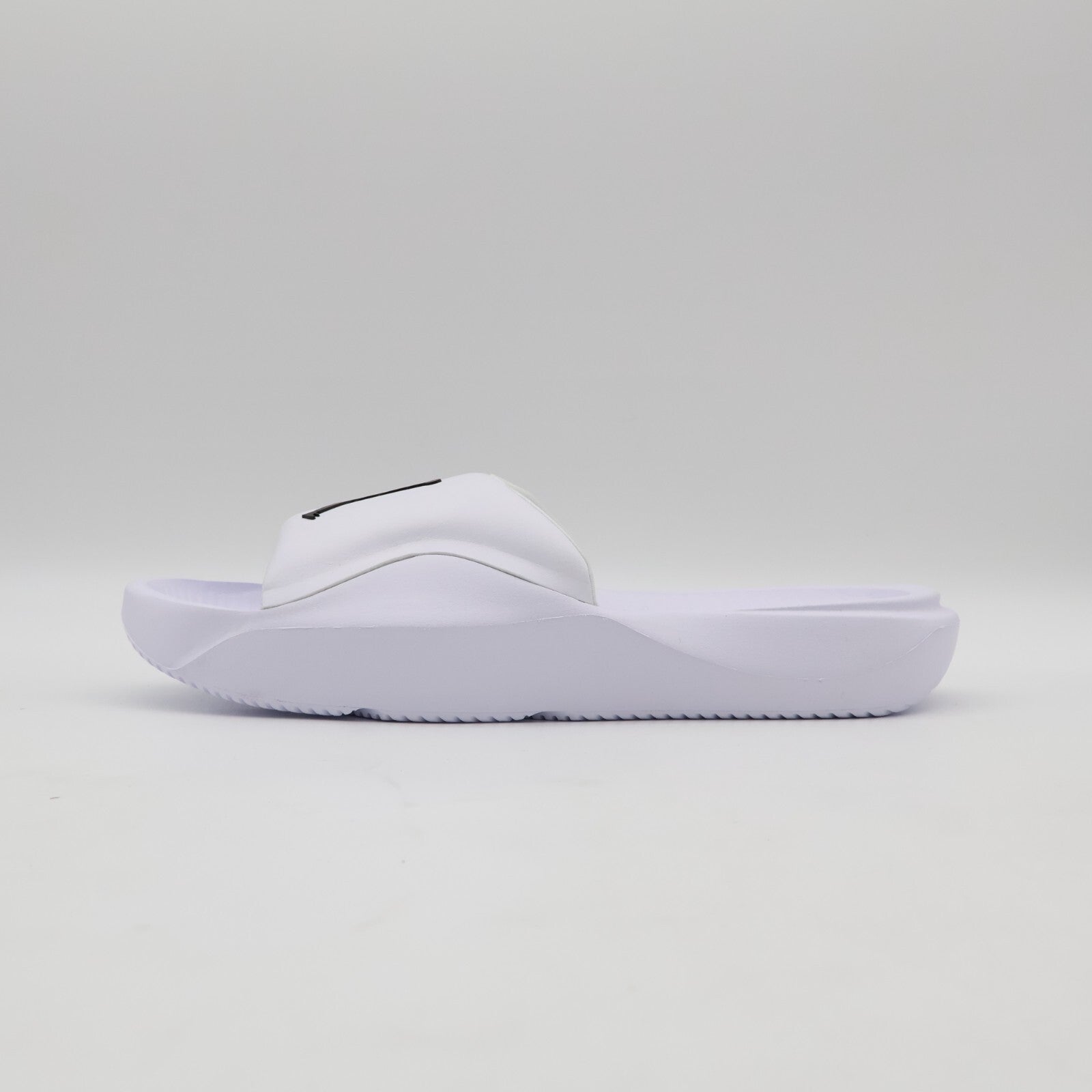 HF3263-100 Nike Jordan Franchise Slide White Black (Men's)
