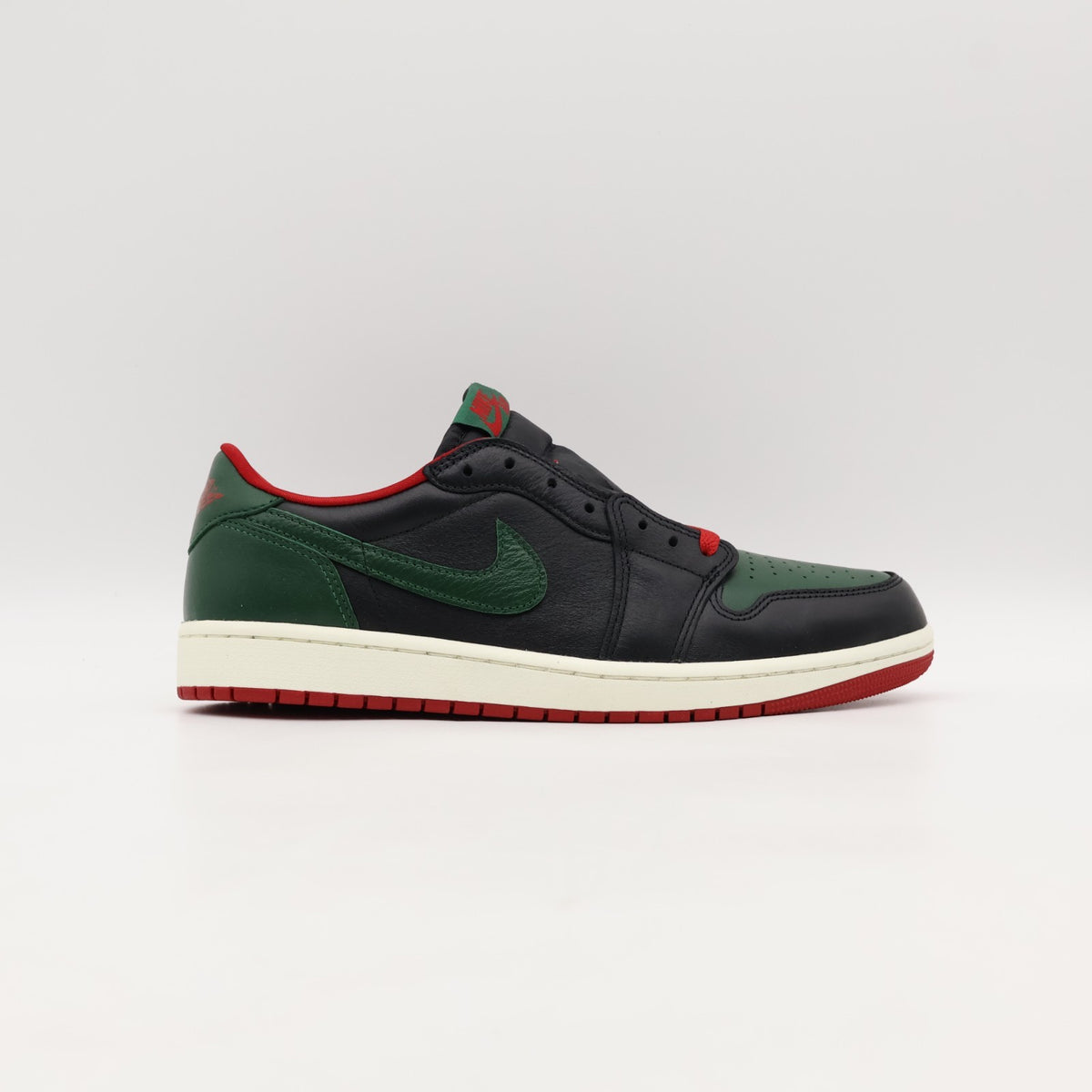 CZ0775-036 Nike Air Jordan 1 Retro Low OG Black and Gorge Green (Women's)