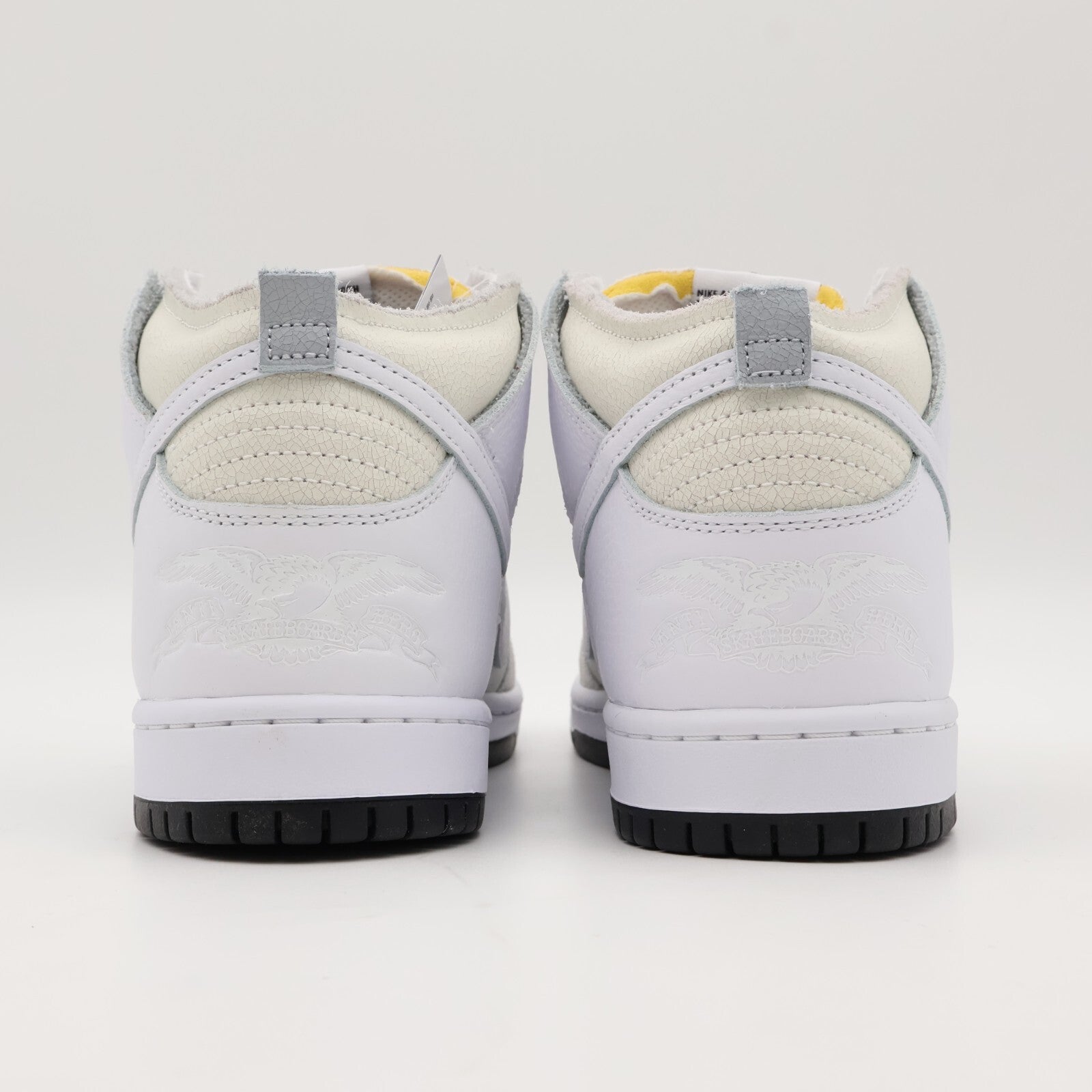 HM5837-100 ANTIHERO Ã Nike SB Dunk High QS White (Men's)
