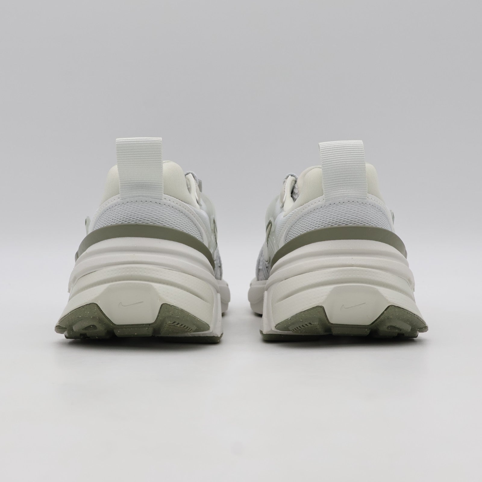 FD0736-006 Nike Women's V2K Run Photon Dust Light Silver Summit White (Women's)