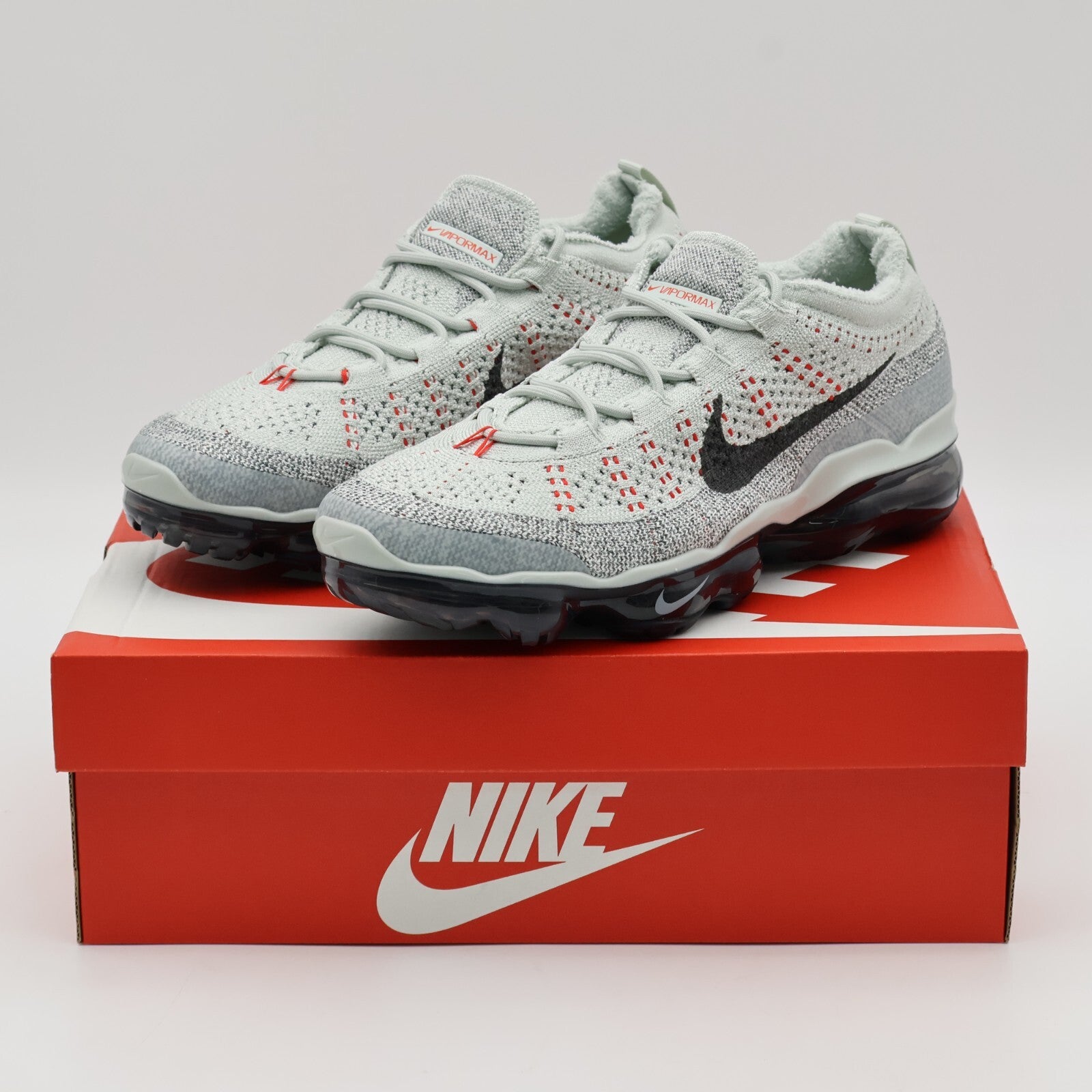 DV1678-013 Nike Air VaporMax 2023 Flyknit Light Grey Crimson (Men's)