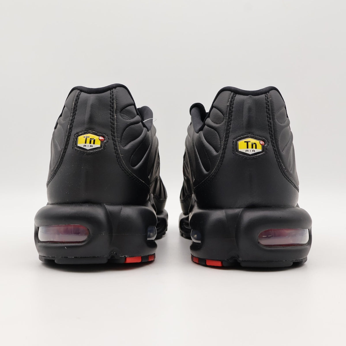 FZ3038-001 Nike Air Max Plus Premium Black Metallic Gold University Red (Men's)