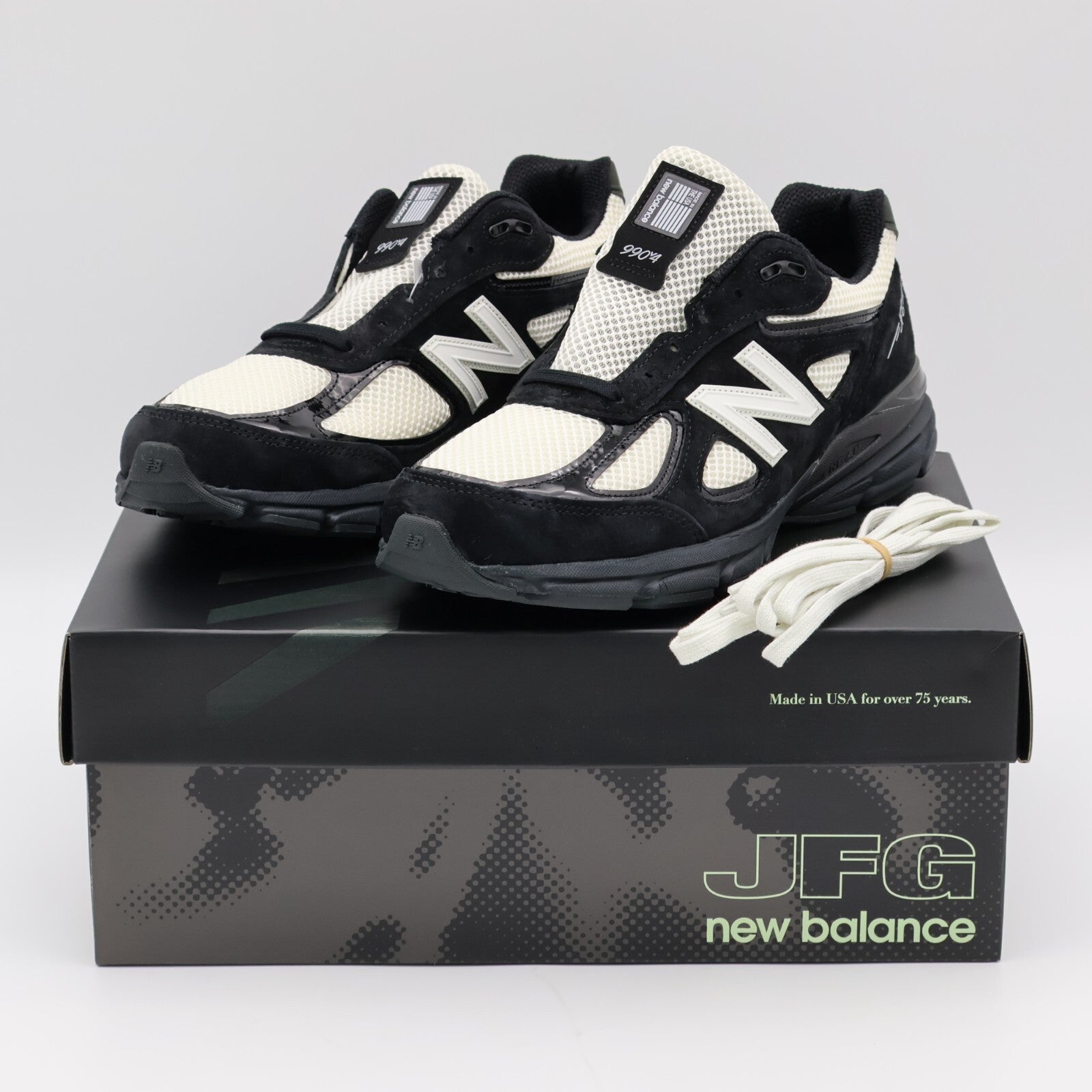U990JS4 Joe Freshgoods New Balance 990V4 Outro (Men's)